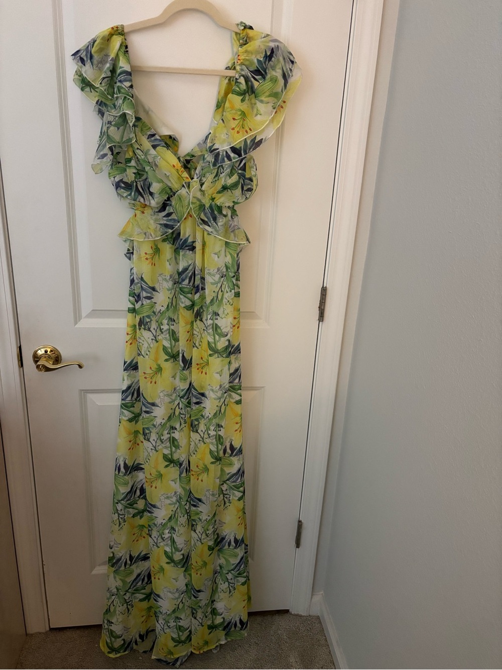 Beautiful Yellow Blue Spring Sleeveless Flutter Vneck Maxi Dress Fairy M